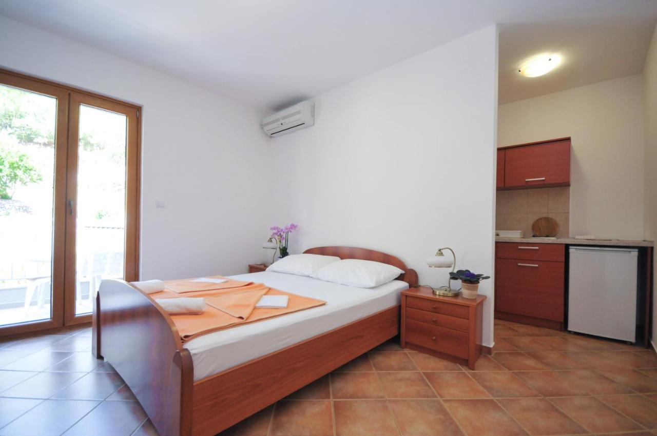 Tilia Apartments Budva Exterior foto