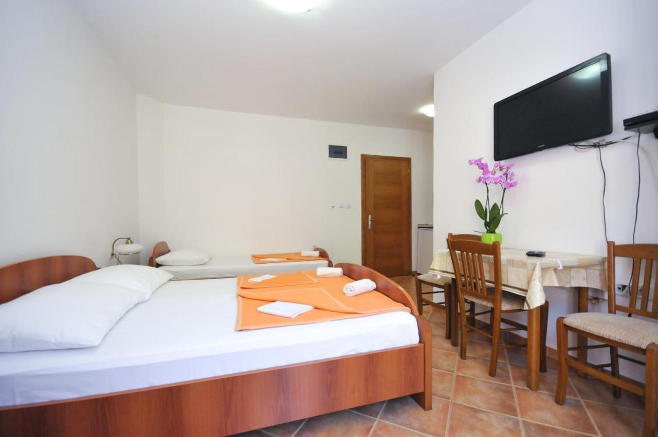 Tilia Apartments Budva Exterior foto